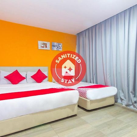 City Kuchai Hotel -Kuchai Lama,Куала-Лумпур Екстер'єр фото