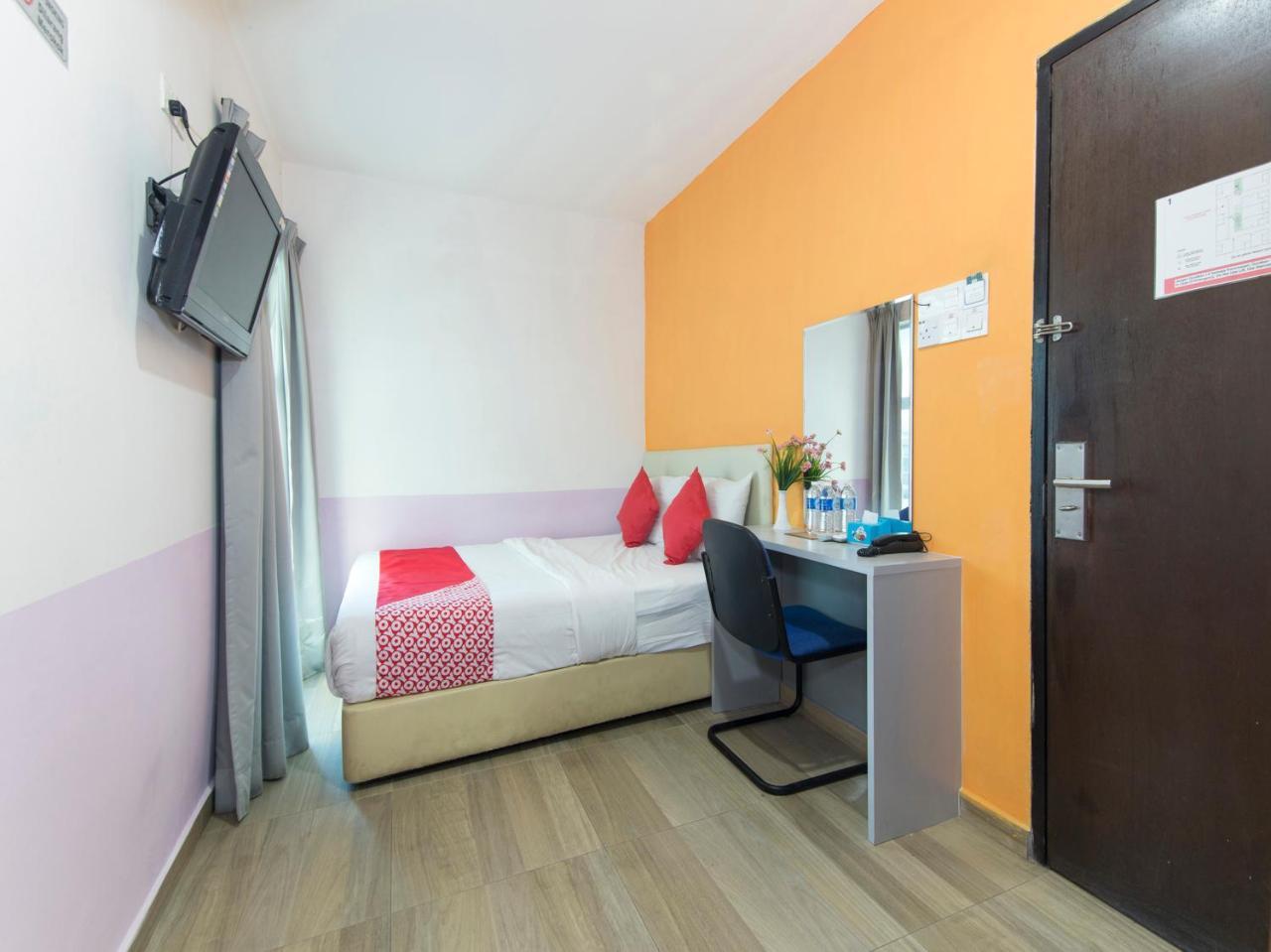City Kuchai Hotel -Kuchai Lama,Куала-Лумпур Екстер'єр фото