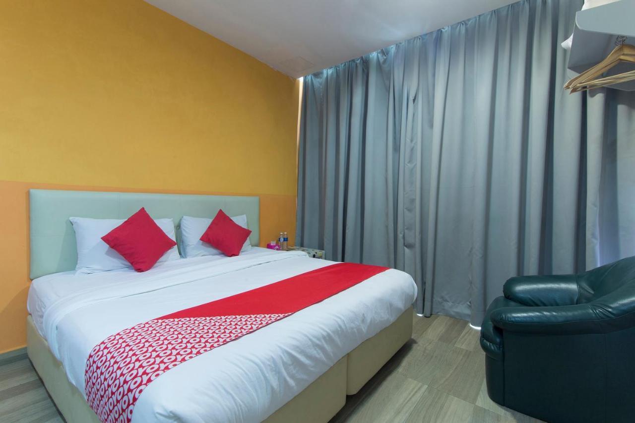 City Kuchai Hotel -Kuchai Lama,Куала-Лумпур Екстер'єр фото